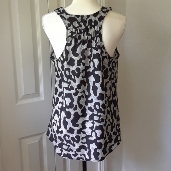 Mossimo Razor Back Tank Top - Picture 2 of 6